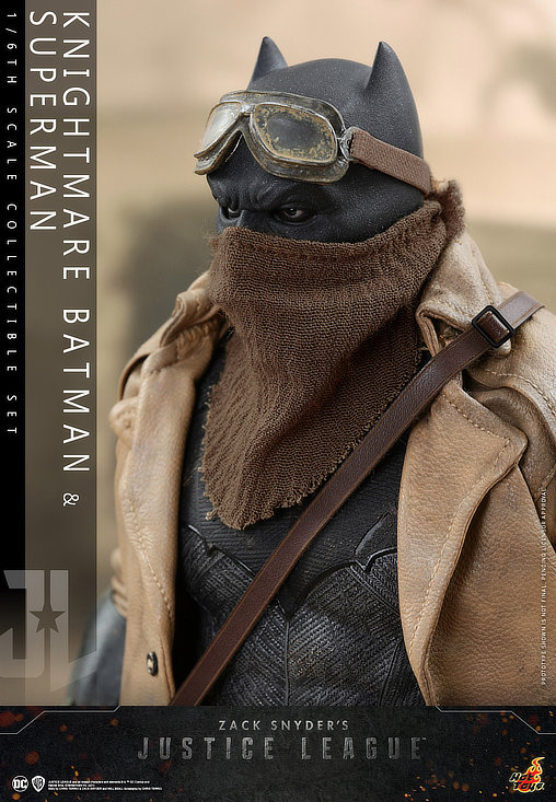 Zack Snyders Justice League: Knightmare Batman und Black Suit Superman, 1/6 Figur von Hot Toys