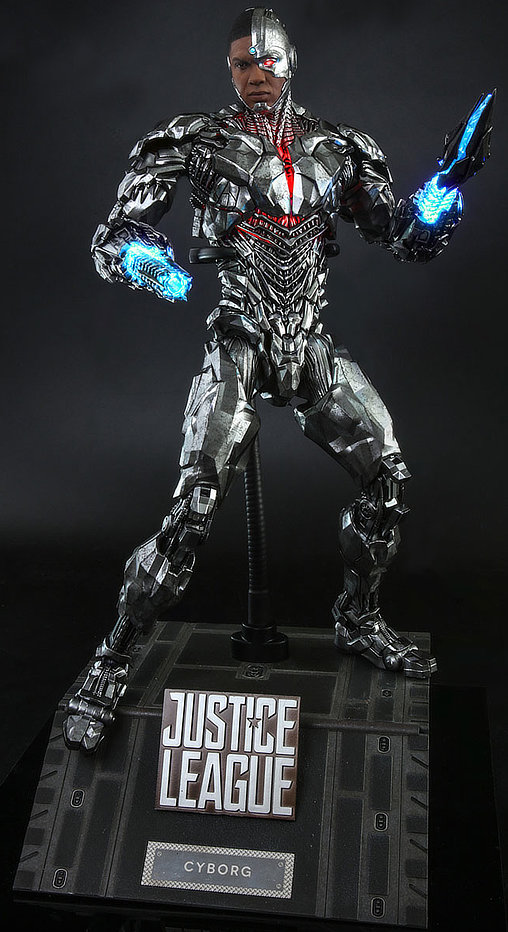 Zack Snyders Justice League: Cyborg, 1/6 Figur von Hot Toys