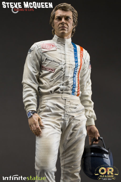 Le Mans: Steve McQueen, Statue von Infinite Statue
