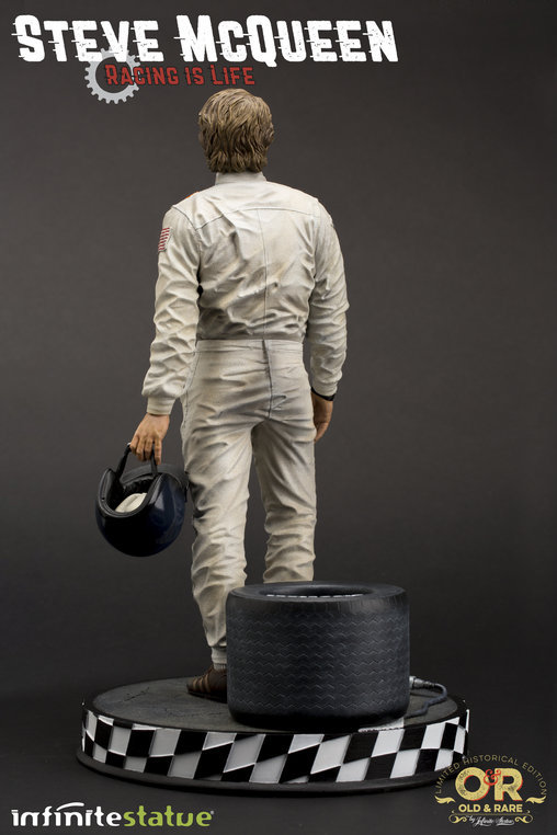 Le Mans: Steve McQueen, Statue von Infinite Statue
