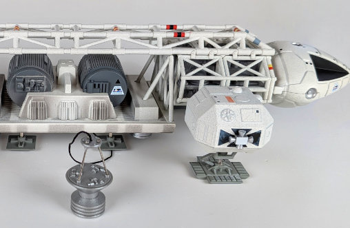 Mondbasis Alpha 1: Frighter Eagle Transporter, Fertig-Modell von Product Enterprise