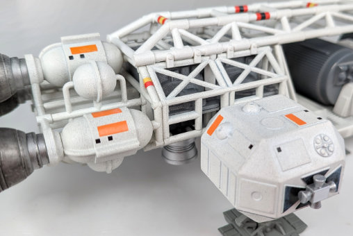 Mondbasis Alpha 1: Frighter Eagle Transporter, Fertig-Modell von Product Enterprise