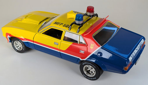 Mad Max 1: Max Rockatansky 1974 Ford Falcon XB Interceptor, Fertig-Modell von Greenlight