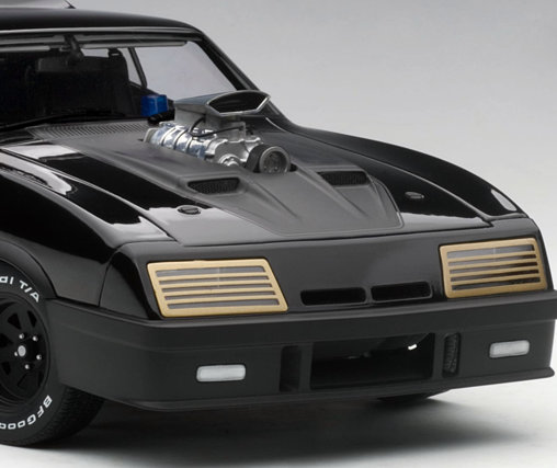 Mad Max 1: 1973 Ford Falcon XB V8 - Tuned Version, Fertig-Modell von AutoArt