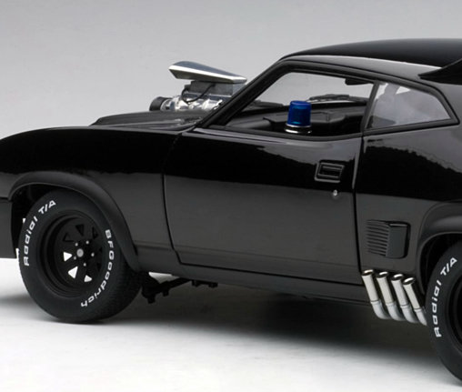 Mad Max 1: 1973 Ford Falcon XB V8 - Tuned Version, Fertig-Modell von AutoArt