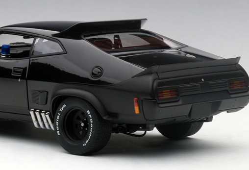 Mad Max 1: 1973 Ford Falcon XB V8 - Tuned Version, Fertig-Modell von AutoArt