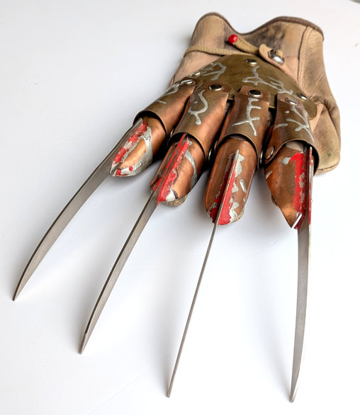 Nightmare on Elm Street 5: Freddy Krueger Handschuh, Fertig-Modell von SPACEart