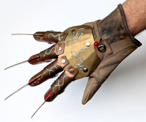Nightmare on Elm Street 5: Freddy Krueger Handschuh, Fertig-Modell von SPACEart