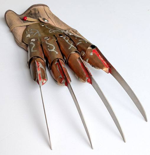 Nightmare on Elm Street 5: Freddy Krueger Handschuh, Fertig-Modell von SPACEart
