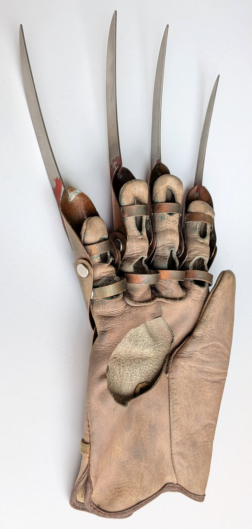 Nightmare on Elm Street 5: Freddy Krueger Handschuh, Fertig-Modell von SPACEart