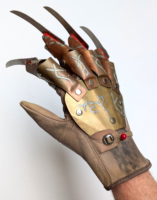 Nightmare on Elm Street 5: Freddy Krueger Handschuh, Fertig-Modell von SPACEart