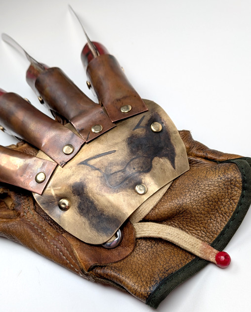 Nightmare on Elm Street 1: Freddy Krueger Handschuh, Fertig-Modell von SPACEart