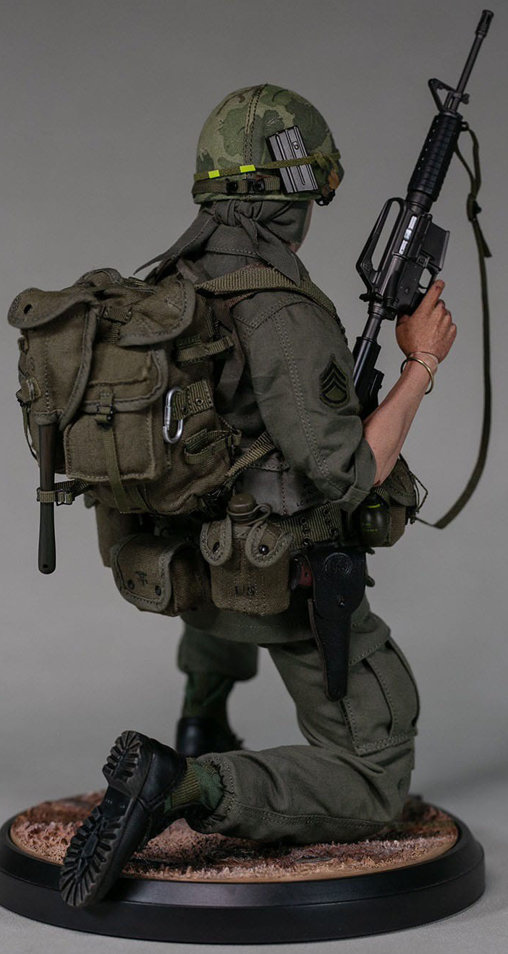 Platoon: Staff Sergeant Barnes, 1/6 Figur von Damtoys