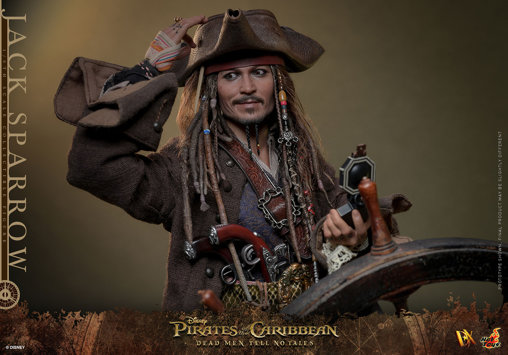 Pirates of the Caribbean - Dead Men Tell No Tales: Jack Sparrow, 1/6 Figur von Hot Toys