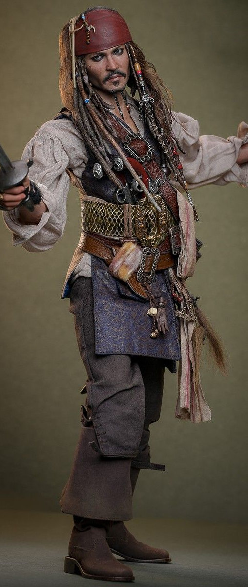 Pirates of the Caribbean - Dead Men Tell No Tales: Jack Sparrow, 1/6 Figur von Hot Toys