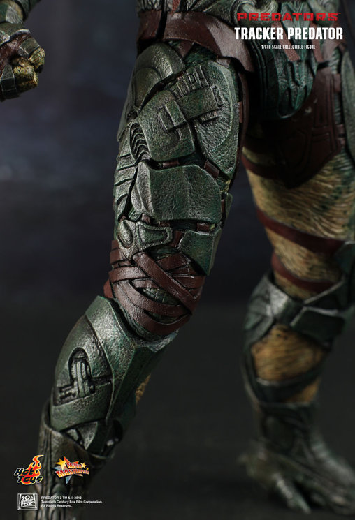 Predators: Tracker Predator mit Hunde-Alien, 1/6 Figur von Hot Toys
