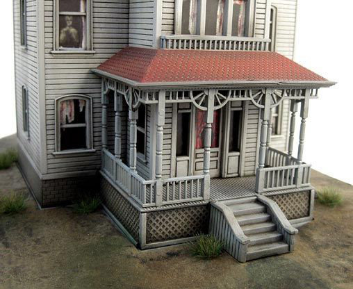 Psycho: The Bates Mansion, Modell-Bausatz von Polar Lights