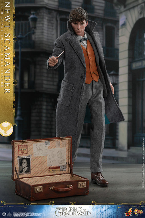 Phantastische Tierwesen - Grindelwalds Verbrechen: Newt Scamander, 1/6 Figur von Hot Toys