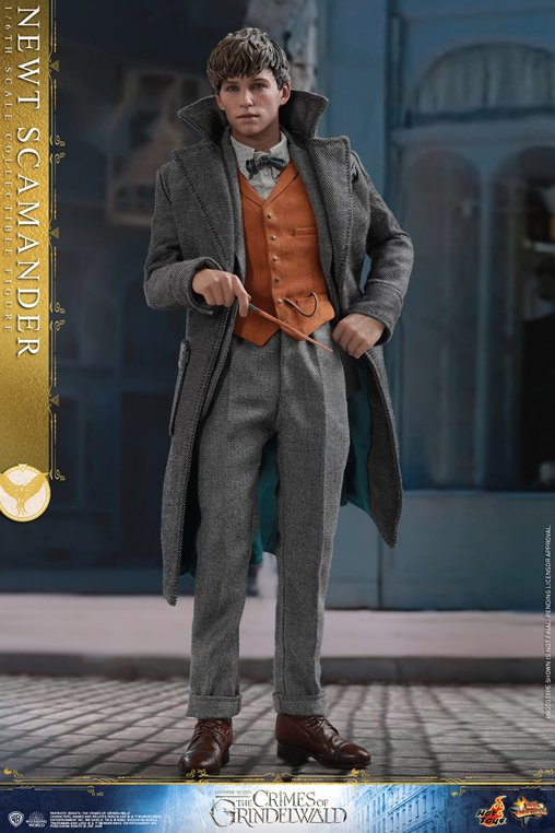 Phantastische Tierwesen - Grindelwalds Verbrechen: Newt Scamander, 1/6 Figur von Hot Toys