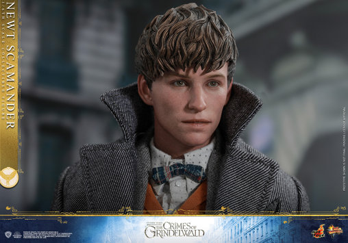 Phantastische Tierwesen - Grindelwalds Verbrechen: Newt Scamander, 1/6 Figur von Hot Toys