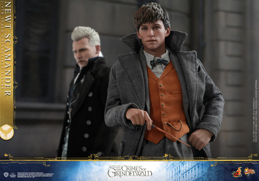 Phantastische Tierwesen - Grindelwalds Verbrechen: Newt Scamander, 1/6 Figur von Hot Toys