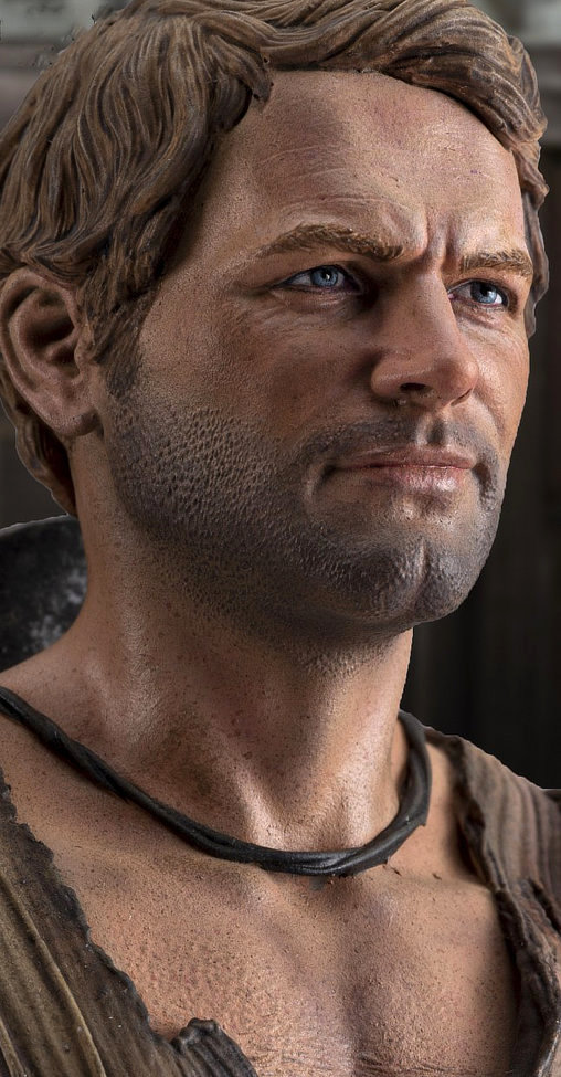 Die rechte und die linke Hand des Teufels: Terence Hill, Statue von Infinite Statue