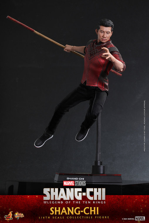Shang-Chi and the Legend of the Ten Rings: Shang-Chi, 1/6 Figur von Hot Toys