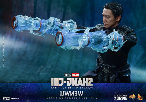 Shang-Chi and the Legend of the Ten Rings: Wenwu, 1/6 Figur von Hot Toys