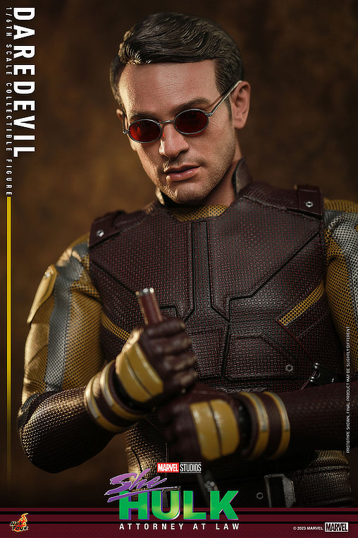 She-Hulk - Attorney at Law: Daredevil, 1/6 Figur von Hot Toys