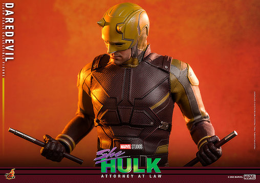 She-Hulk - Attorney at Law: Daredevil, 1/6 Figur von Hot Toys