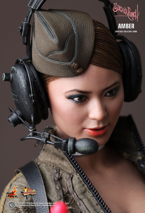 Sucker Punch: Amber, 1/6 Figur von Hot Toys