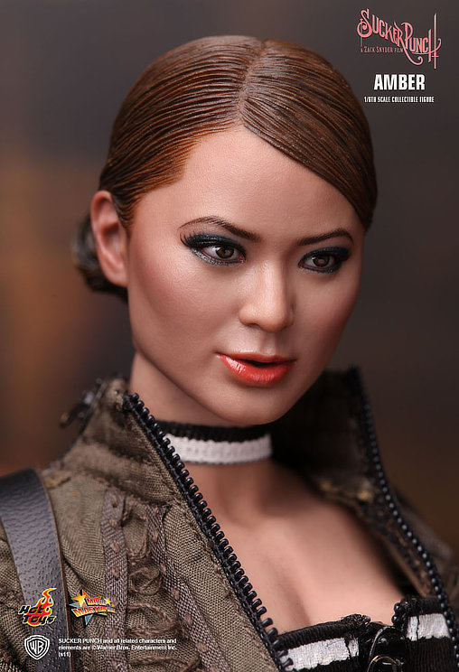 Sucker Punch: Amber, 1/6 Figur von Hot Toys