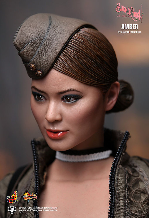 Sucker Punch: Amber, 1/6 Figur von Hot Toys