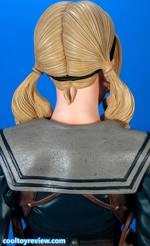 Sucker Punch: Baby Doll, Statue von Gentle Giant