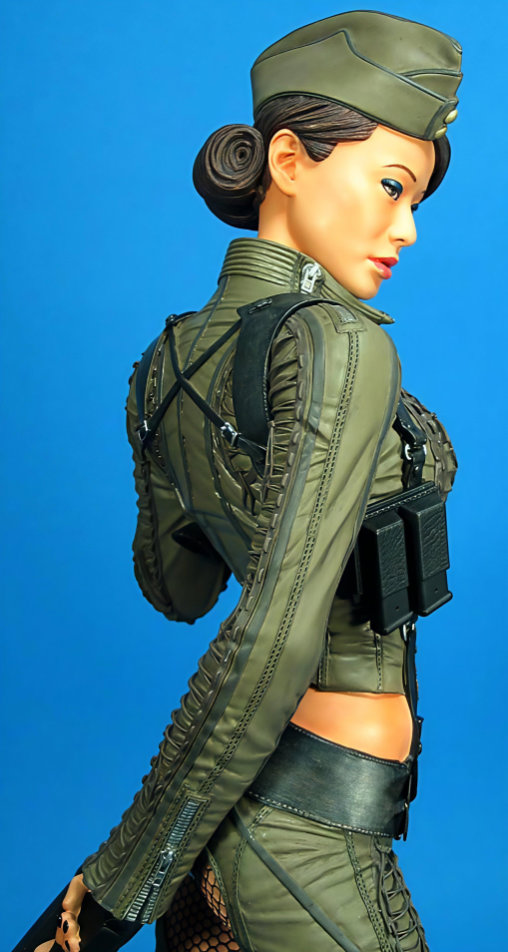 Sucker Punch: Amber, Statue von Gentle Giant