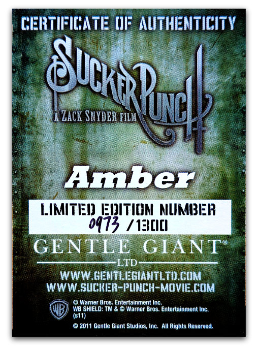 Sucker Punch: Amber, Statue von Gentle Giant
