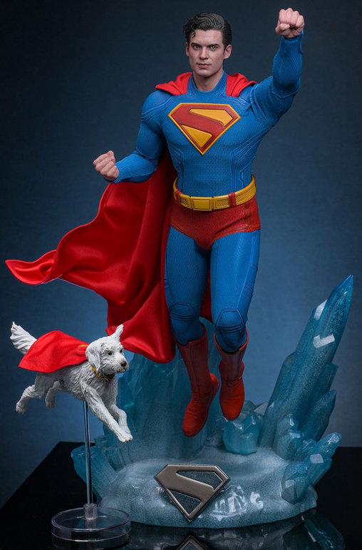 Superman: Superman und Krypto, 1/6 Figur von Hot Toys