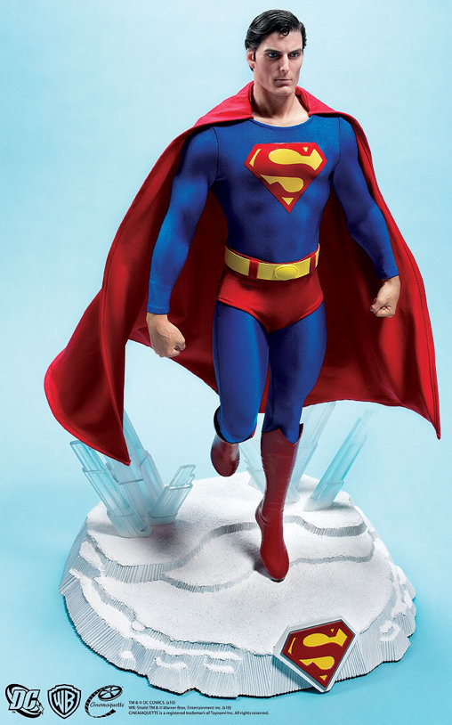 Superman: Superman - Cinemaquette, Statue von Toynami