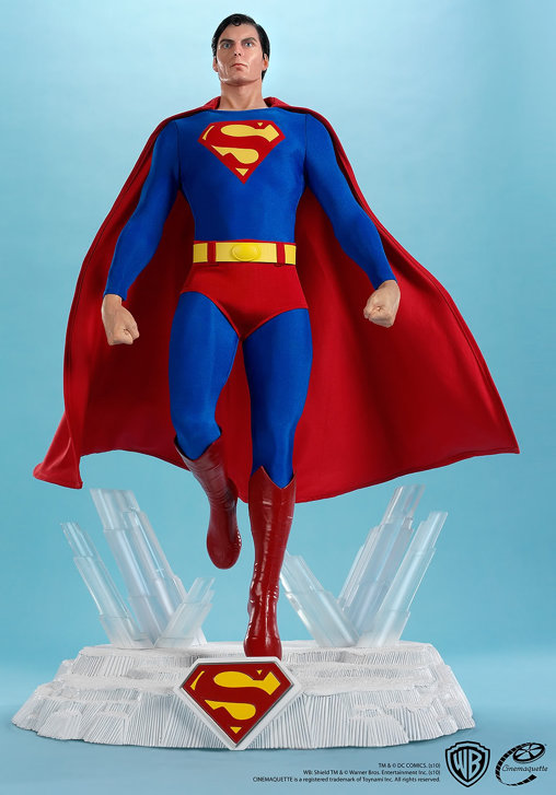 Superman: Superman - Cinemaquette, Statue von Toynami