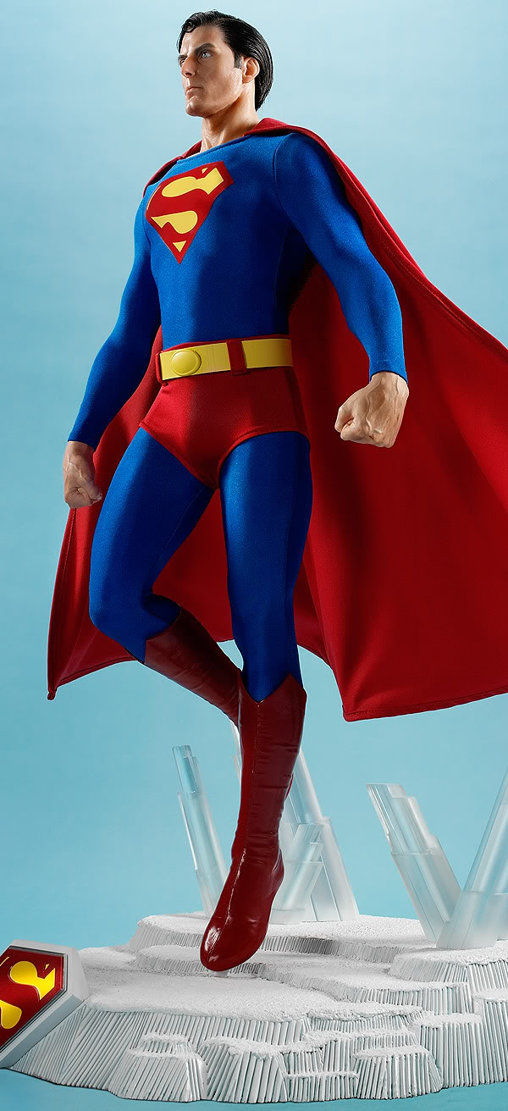 Superman: Superman - Cinemaquette, Statue von Toynami