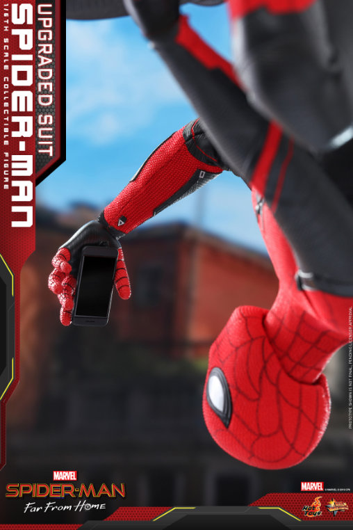 Spider-Man - Far From Home: Spider-Man - Upgraded Suit, 1/6 Figur von Hot Toys