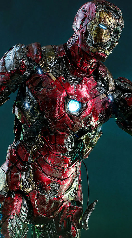 Spider-Man - Far From Home: Mysterios Iron Man Illusion, 1/6 Figur von Hot Toys