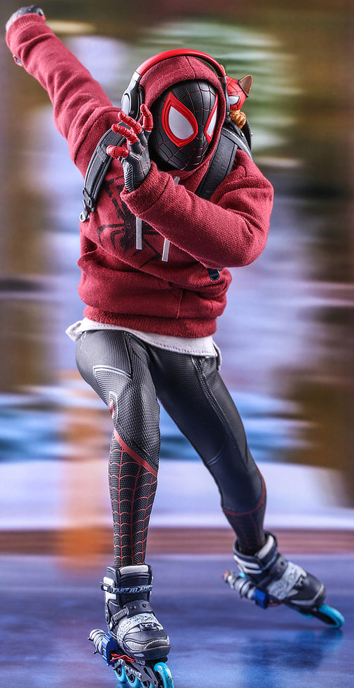 Marvels Spider-Man: Miles Morales - Bodega Cat Suit, 1/6 Figur von Hot Toys
