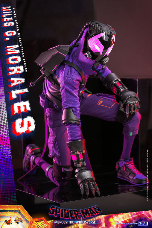 Spider-Man - Across the Spider-Verse: Miles G. Morales, 1/6 Figur von Hot Toys