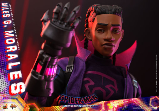 Spider-Man - Across the Spider-Verse: Miles G. Morales, 1/6 Figur von Hot Toys