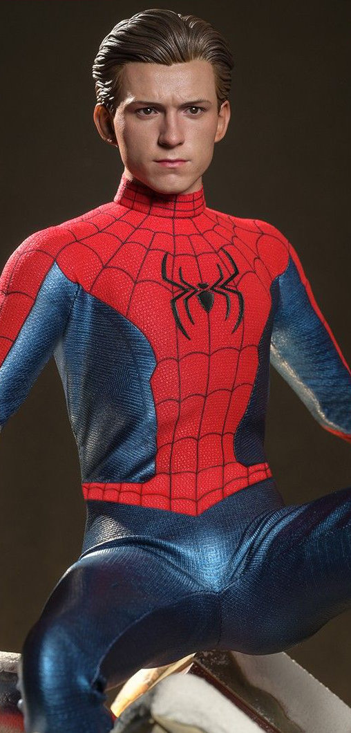 Spider-Man - No Way Home: Spider-Man - New Red and Blue Suit, 1/6 Figur von Hot Toys