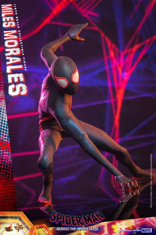 Spider-Man - Across the Spider-Verse: Miles Morales, 1/6 Figur von Hot Toys