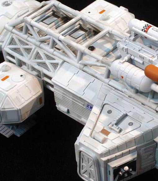 Mondbasis Alpha 1: Deluxe Eagle Transporter, Modell-Bausatz von MPC