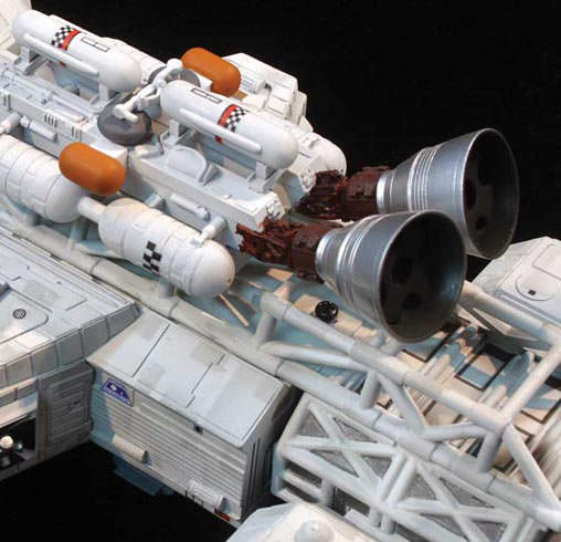 Mondbasis Alpha 1: Deluxe Eagle Transporter, Modell-Bausatz von MPC