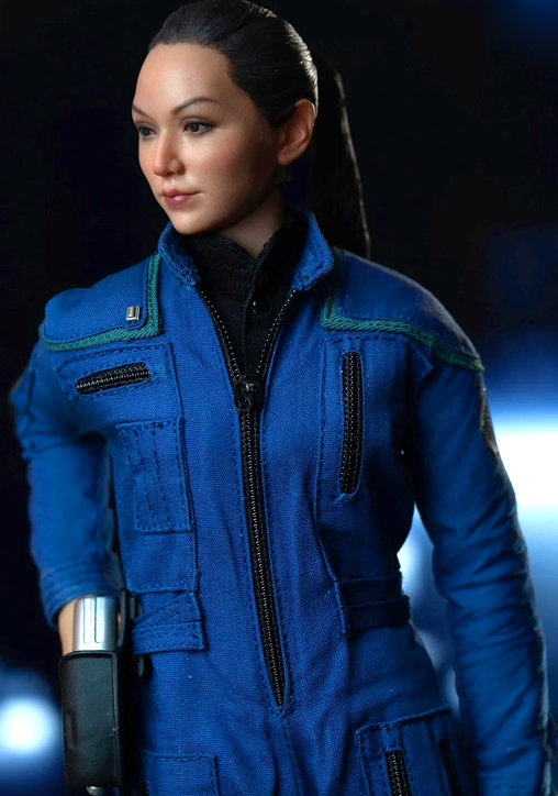 Star Trek - Enterprise: Ensign Hoshi Sato, 1/6 Figur von EXO-6